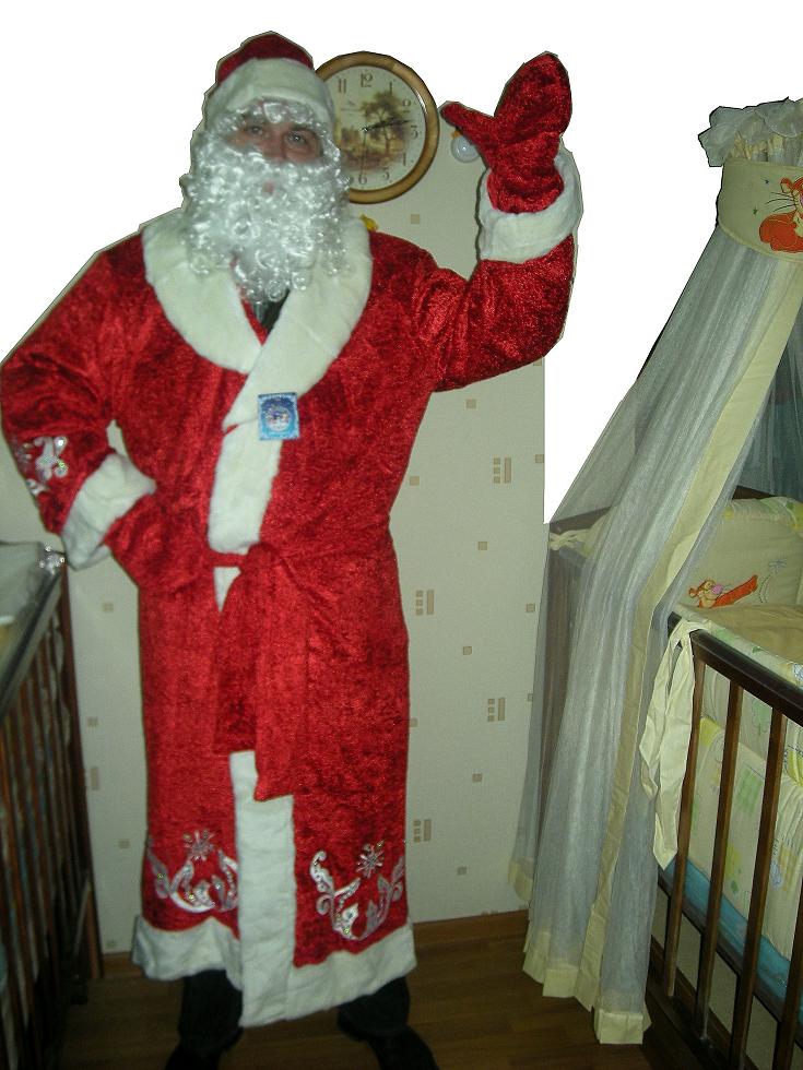 Костюм Деда Мороза, карнавальный костюм для взрослых артикул Е70173 фирма Snowmen, карнавальный костюм Деда Мороза, красный костюм Деда Мороза, расшитый, со стразами, ручная работа, плюшевый, красивый, роскошный, борода, руквицы, кушак, шапка с волосами, шикарный красный  костюм Деда Мороза, в комплекте аксессуары: шапка с волосами, кушак, рукавицы, борода