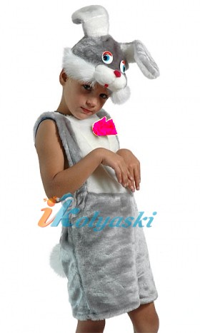 Костюм Зайчика, костюм серого зайки, костюм зайчонка, костюм зайца.  Детский карнавальный костюм из искусственного меха Зайчик серый. фирма  Остров игрушки.