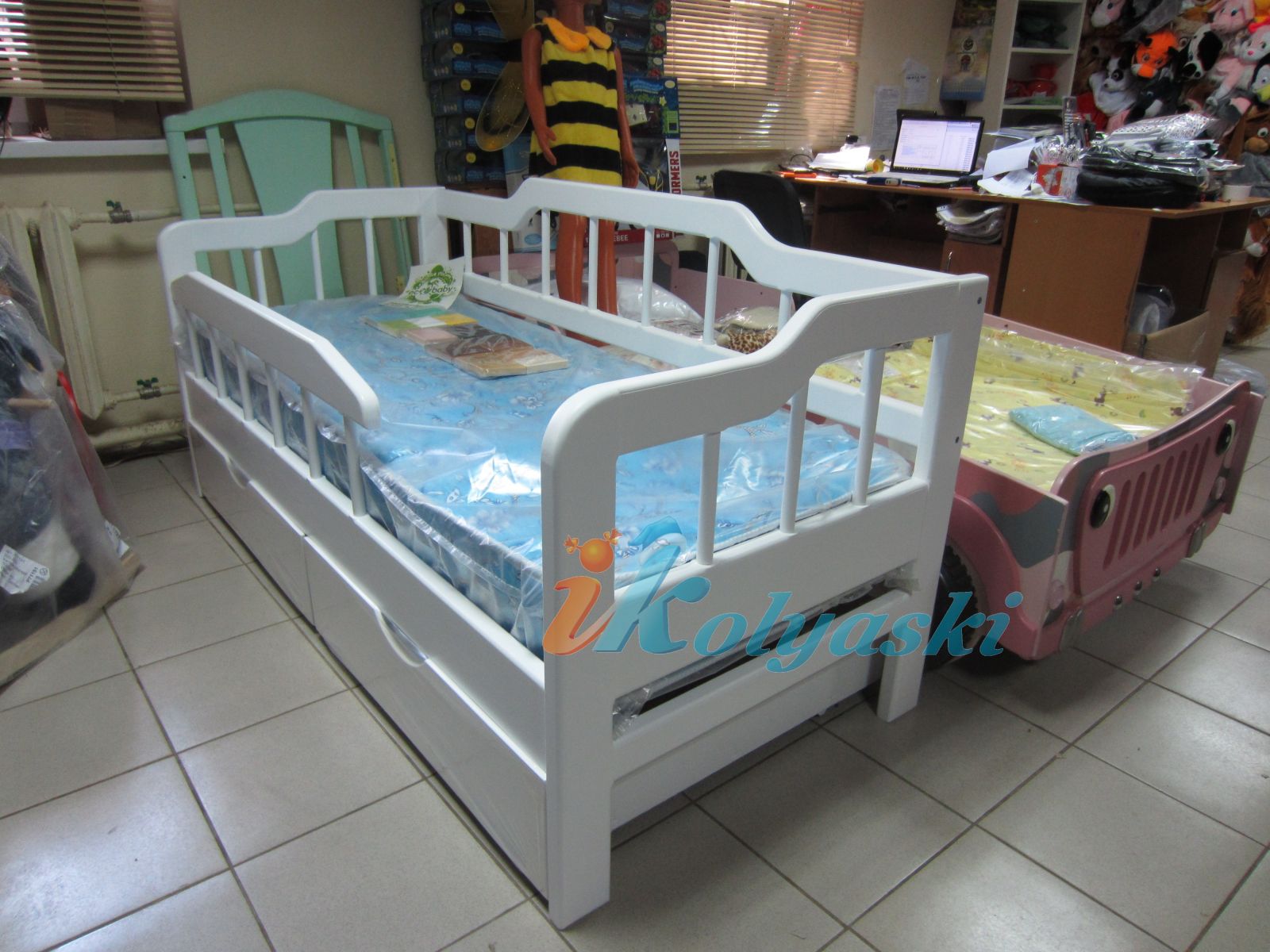 Детская кровать с бортиком, детская кровать Арфа, кровать с ящиками для белья, детские кровати из натурального дерева, детские кровати массив, купить детскую кровать, детская кровать купить, куплю кровать для ребенка