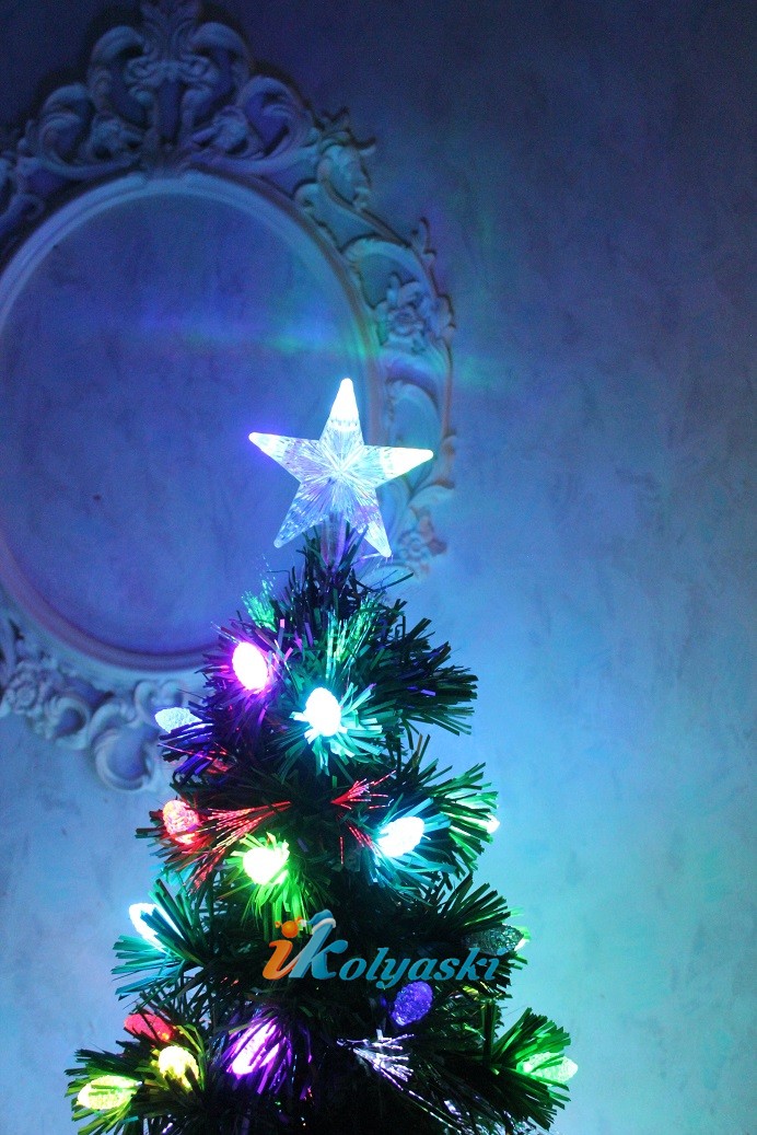 Новогодняя светодиодная елка-световод Зимняя сказка с шишками со светящимися иголками, оптоволоконная елка с разноцветно мигающими светодиодами, 150 см, 170 ламп LED, фирма Angel Tree ArtWare, Чехия, изготовитель КНР