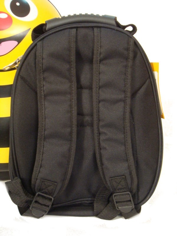 Детский рюкзак Эгги Веселая Пчелка. Прочный рюкзак  из композитного поликарбоната, с мягкой  и плотной ортопедической спинкой и комфортными ремнями. Новинка 2014.
