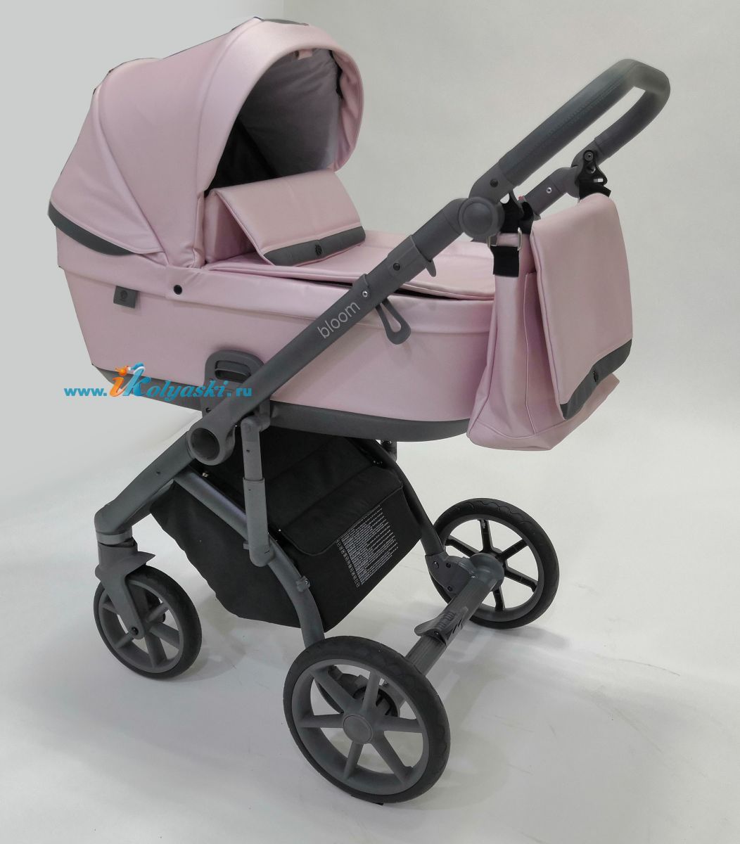Roan Bloom 3 в 1 детская коляска для новорожденного на гелиевых бескамерных поворотных колесах с прогулочным блоком и автокреслом - купить в интернет-магазине в Москве с доставкой по РФ - цвет  Pink Pearl 