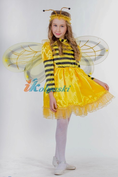 Детский карнавальный костюм Пчелки, нарядное платье с крылышками, серия Карнавалия текстиль, фирма Остров игрушки, размер М на рост 128-134 см