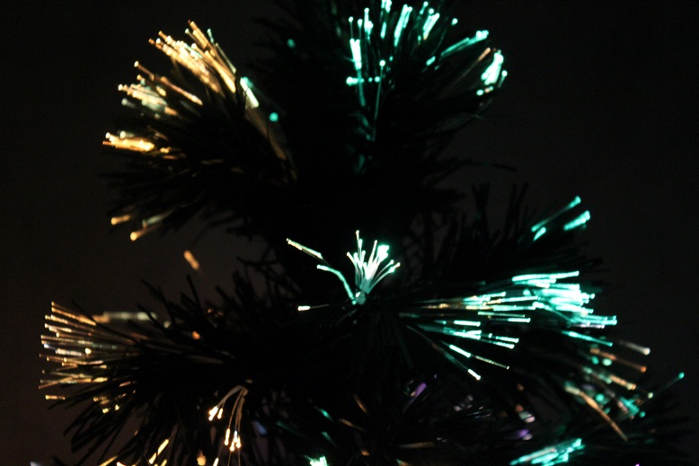 Новогодняя оптоволоконная елка, елка-световод, ИСКРА 90 см, Snowmen, купить красивую новогоднюю елку, оптоволоконные елки оптом, купить елку со световолокном, елки световоды, елки фибероптические,  fiber optic christmas tree