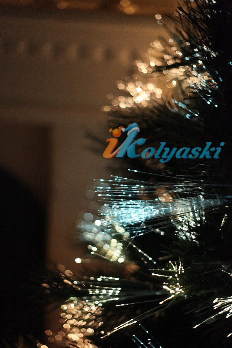 Оптоволоконная елка световод со светящимися иголками - купить с доставкой в Москве в интернет-магазине www.ikolyaski.ru заказ по телефону 8-495-648-67-02
