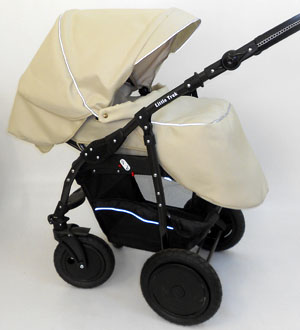 Прогулочный блок на детскую коляску Little Trek в комплекте с колпаком и с накидкой на ноги и встроенной москитной сеткой.